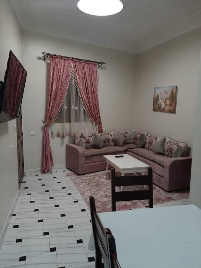 Ground Floor 2 Bedroom Apartment - City Centre Location - Optic Fibre Wifi Танжер Екстериор снимка