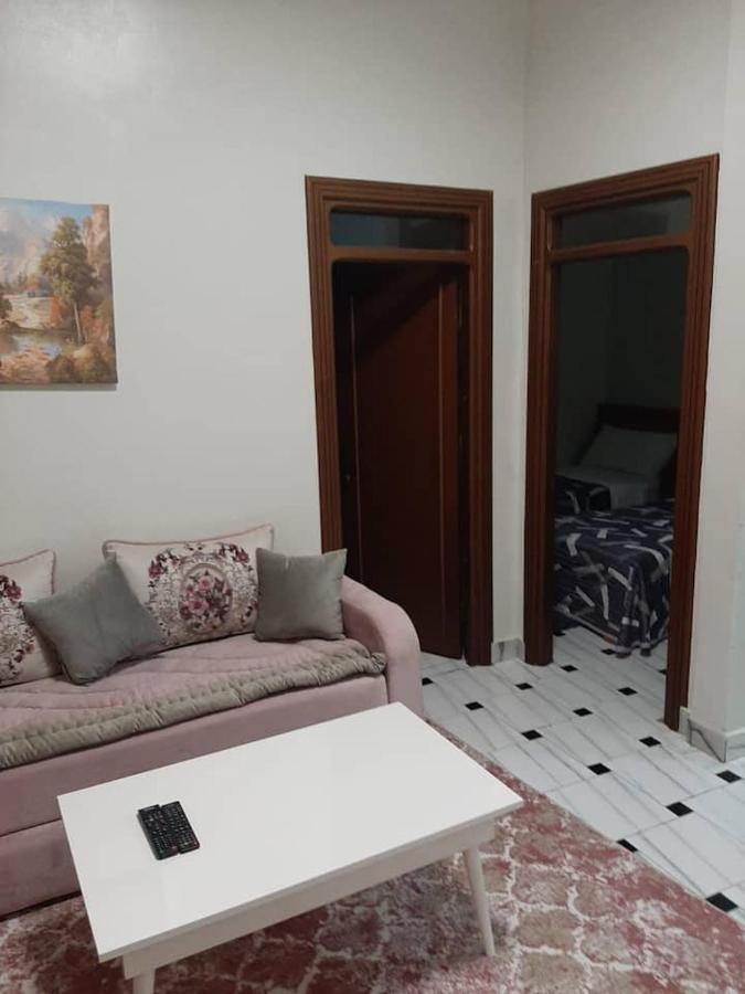 Ground Floor 2 Bedroom Apartment - City Centre Location - Optic Fibre Wifi Танжер Екстериор снимка