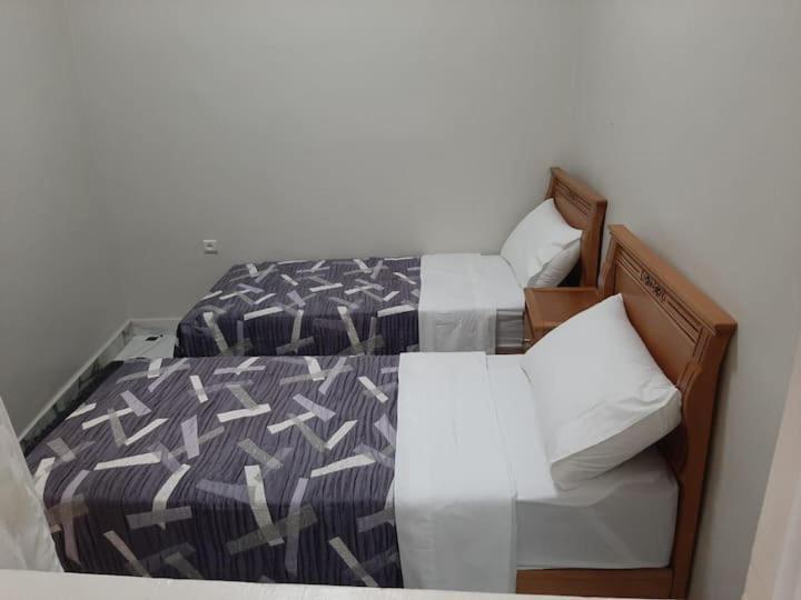 Ground Floor 2 Bedroom Apartment - City Centre Location - Optic Fibre Wifi Танжер Екстериор снимка